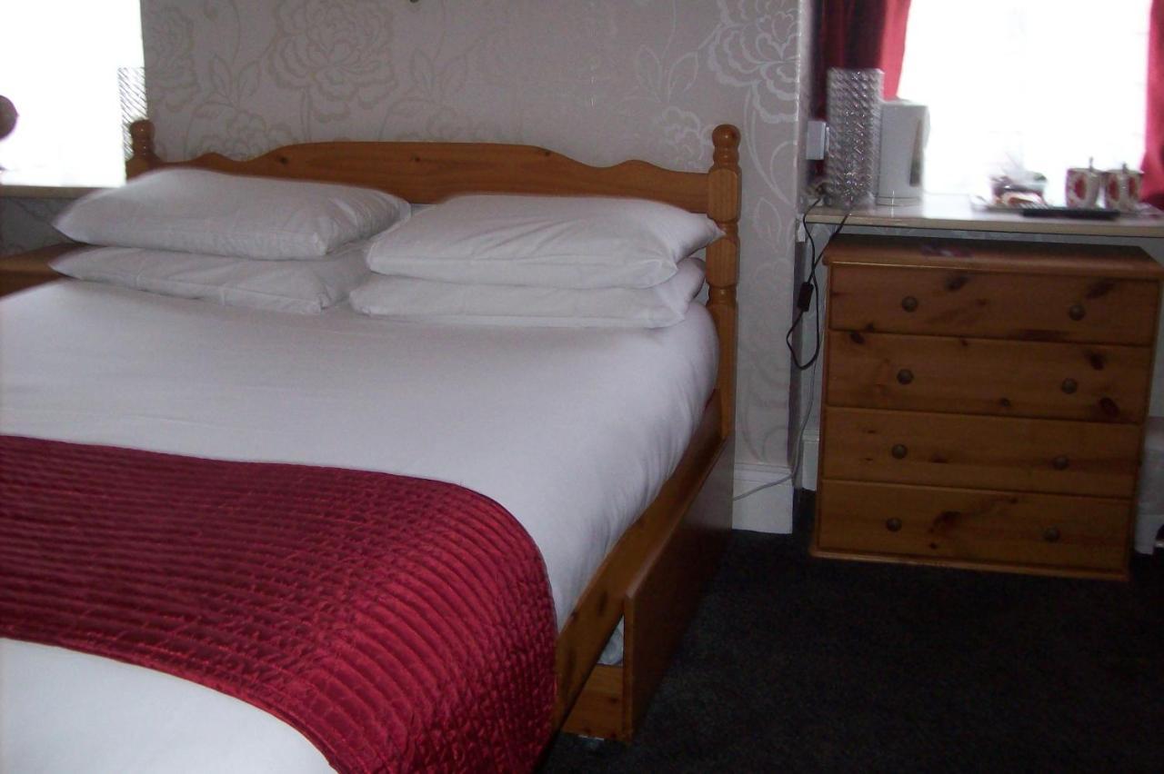 Avalon Guest Accommodation Great Yarmouth Exterior foto